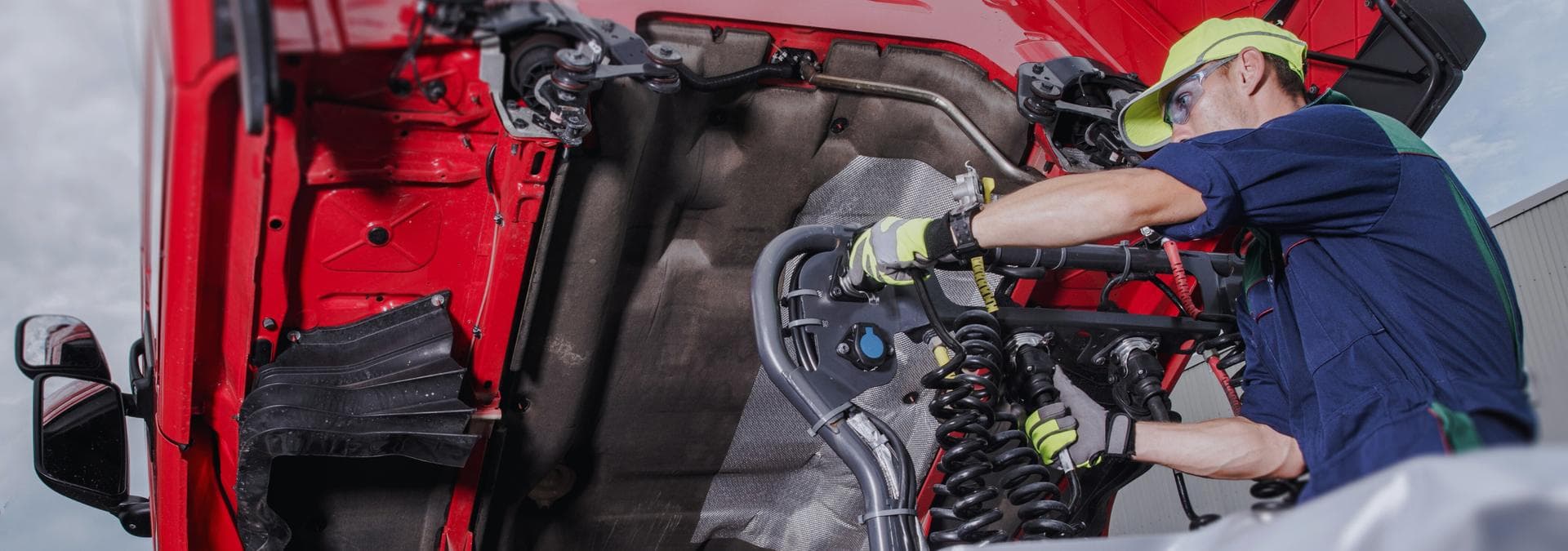 HGV Maintenance & Body Shop